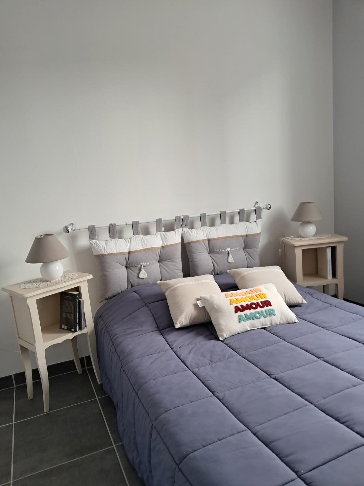Chambre double lumineuse du gîte